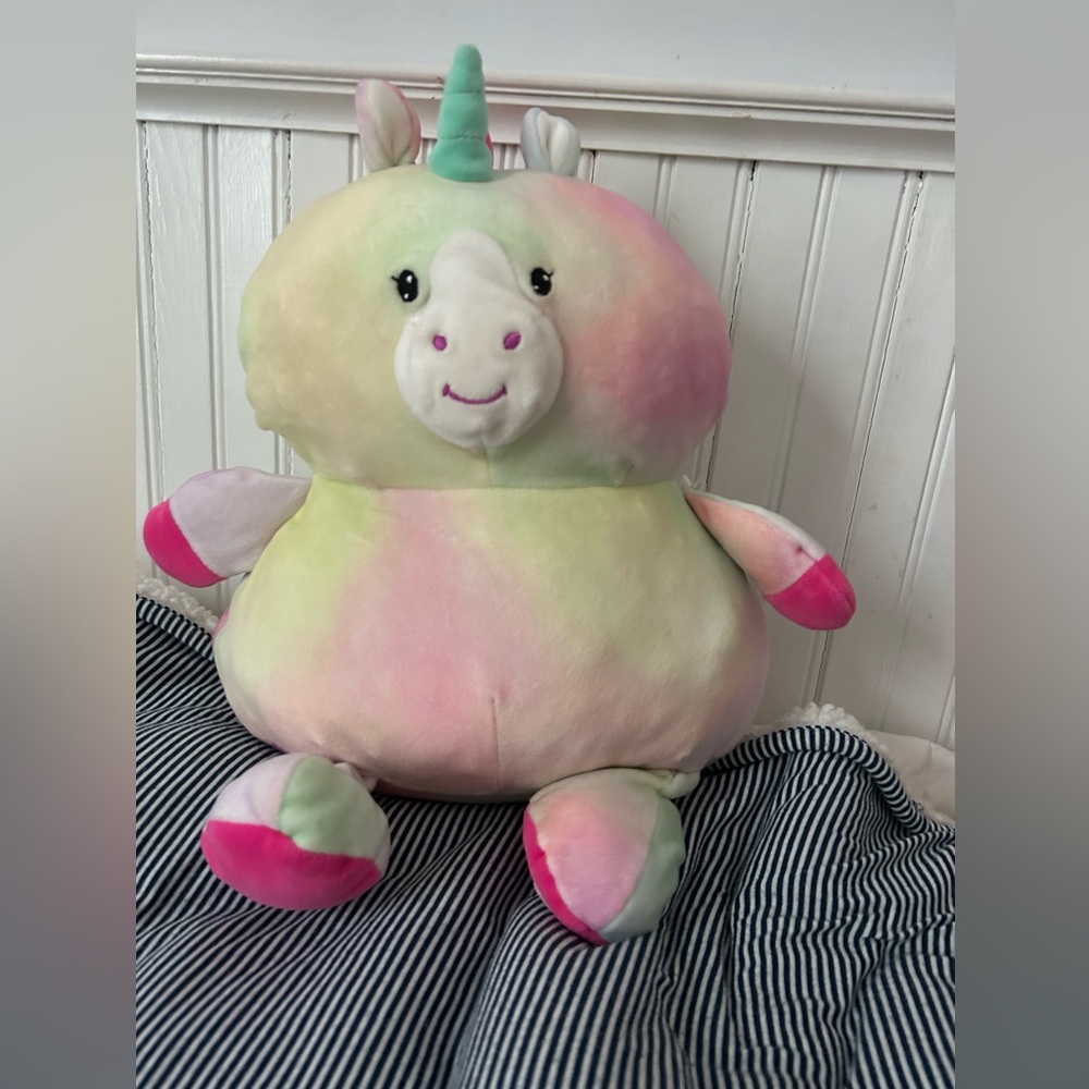 TOY PLUSH